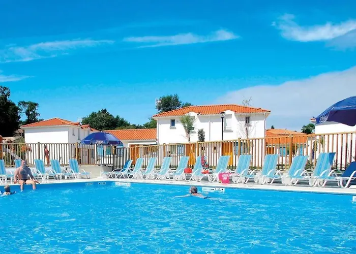 400m De La Des Sables D'or - Maison Pour 8